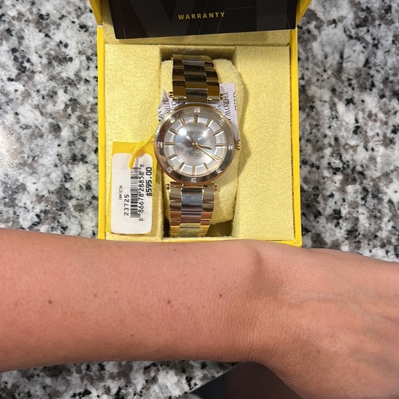 NWT Invicta Women’s Two Tone Watch - Picture 6 of 6